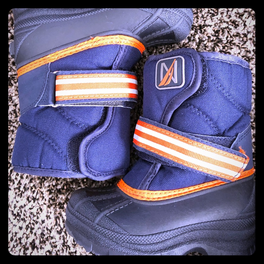 Toddler Snow Boots (Nautica) Size 7